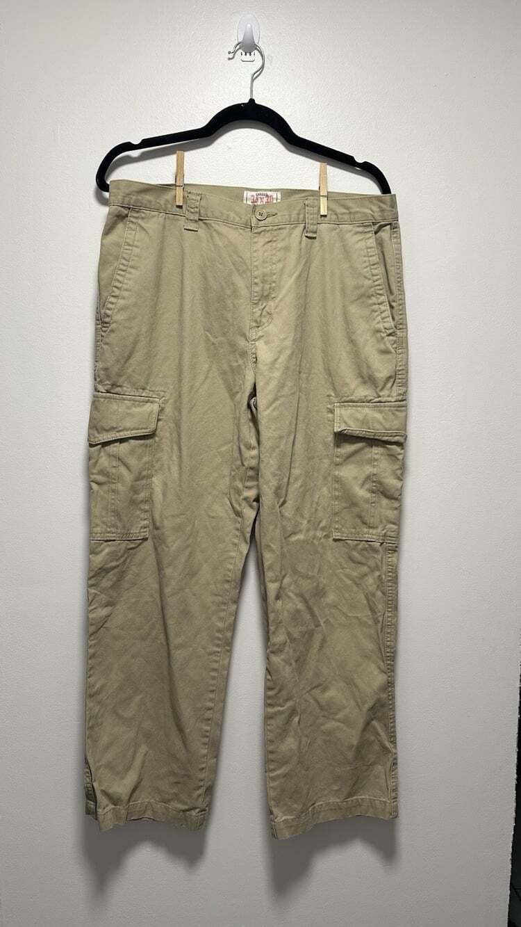 Old Navy Men’s Tan Cargo Pants With Pocket Excellent Condition 34x30